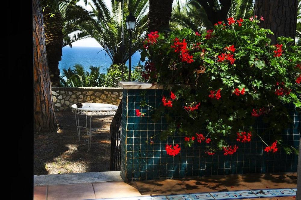 Grande Albergo Miramare フォルミア エクステリア 写真