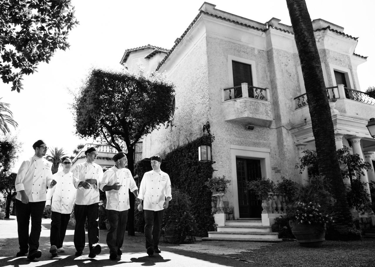 Grande Albergo Miramare フォルミア エクステリア 写真
