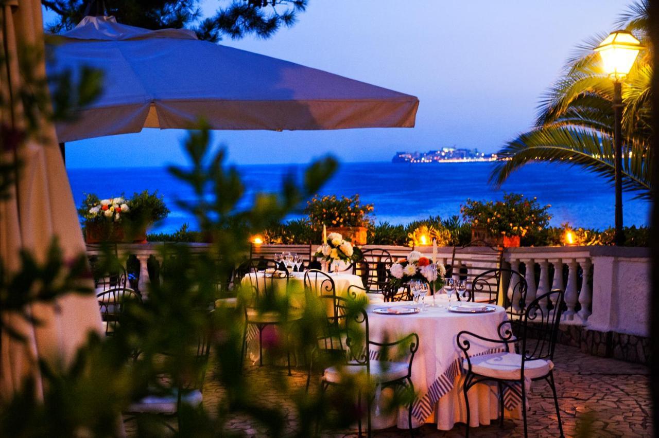 Grande Albergo Miramare フォルミア エクステリア 写真