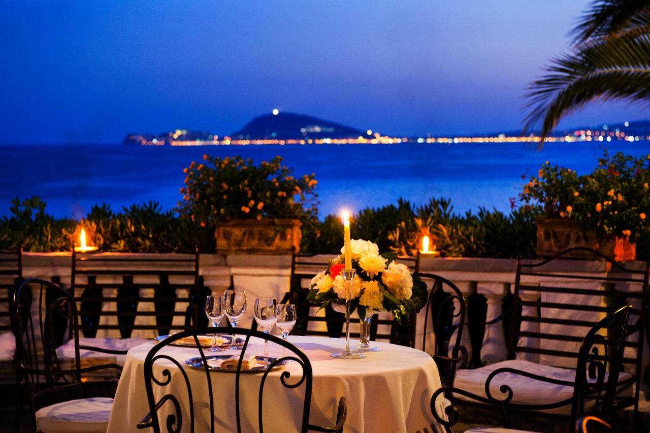 Grande Albergo Miramare フォルミア エクステリア 写真